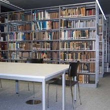Photo: Institutsbibliothek