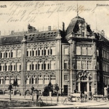 Volksschule (Bismarckschule) in  Feuerbach (Stuttgart), historische Postkarte um 1900.