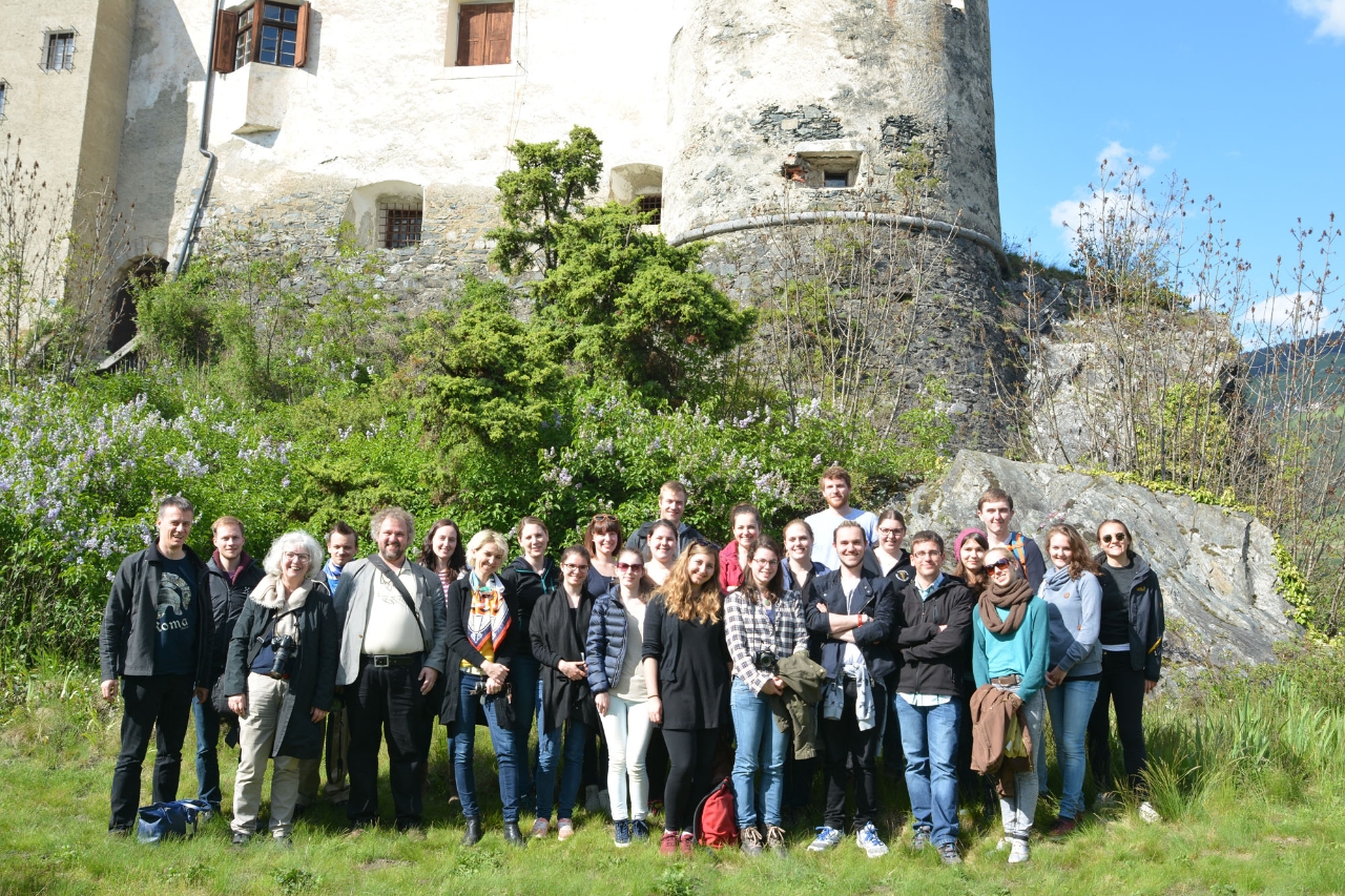 Schloss Reifenstein (Exkursion "Städte, Burgen, Alpenpässe - Tirol im Mittelalter", Mai 2016)