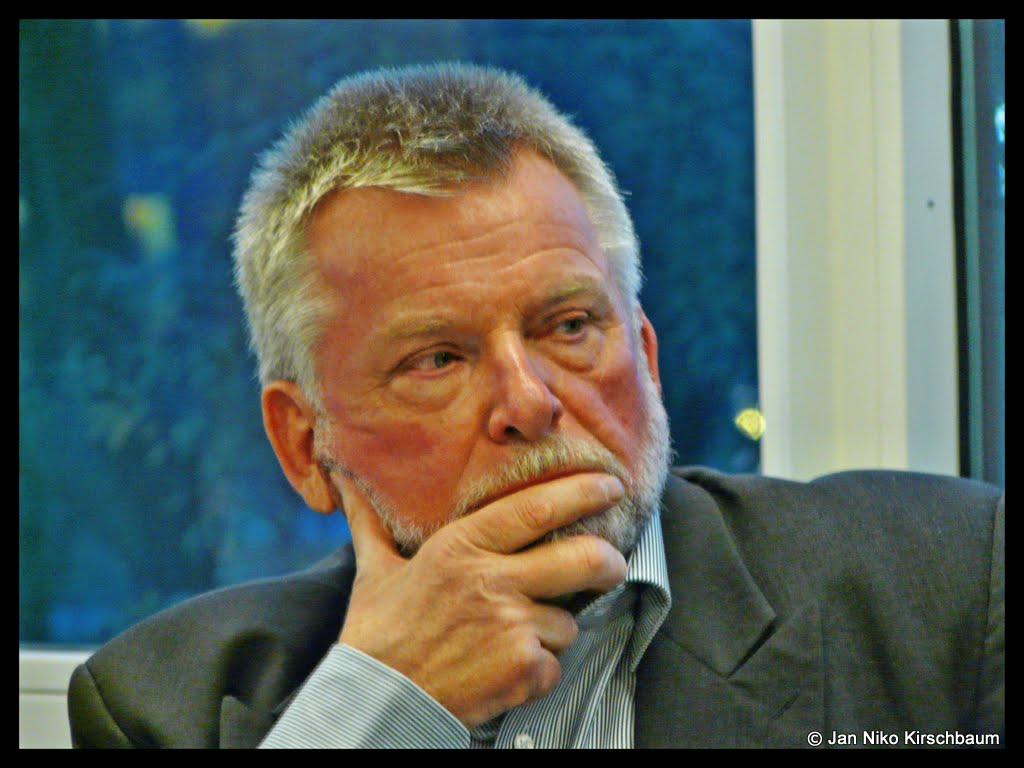 Dieses Bild zeigt Hon.-Prof. Dr. Gerhard Hirschfeld